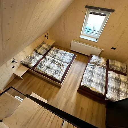 A Restaurace Pod Sjezdovkou Casa de hóspedes Cenkovice