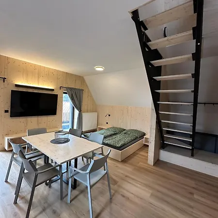 A Restaurace Pod Sjezdovkou Casa de hóspedes 3*
