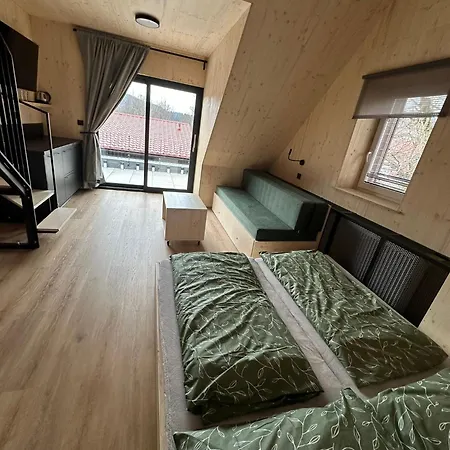 A Restaurace Pod Sjezdovkou Casa de hóspedes Cenkovice