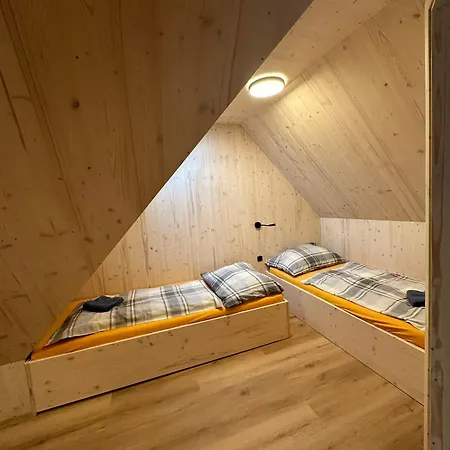 Casa de hóspedes A Restaurace Pod Sjezdovkou Cenkovice