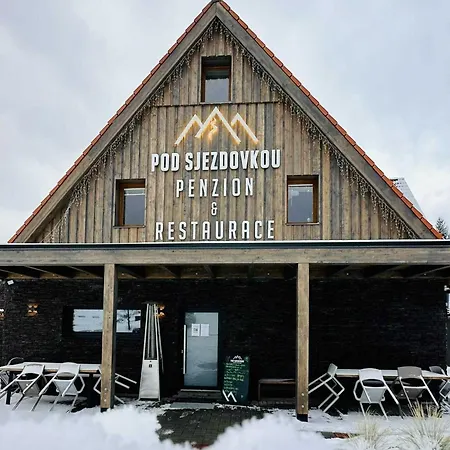 A Restaurace Pod Sjezdovkou Affittacamere