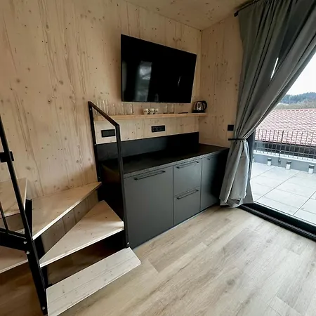 A Restaurace Pod Sjezdovkou Cenkovice