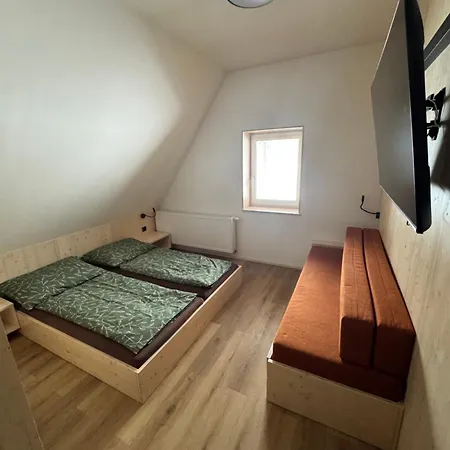 A Restaurace Pod Sjezdovkou Affittacamere *